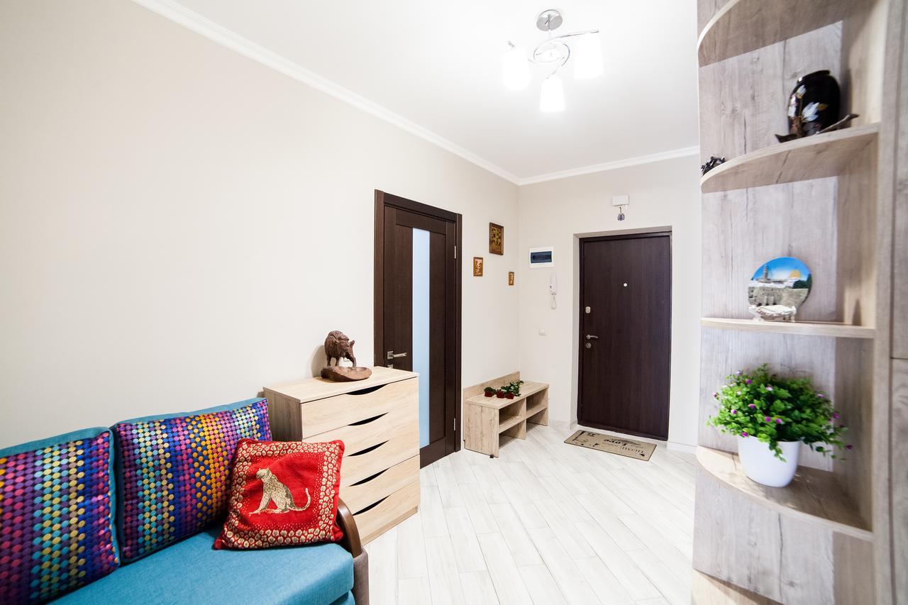 Lviv Land Apartment Bagian luar foto