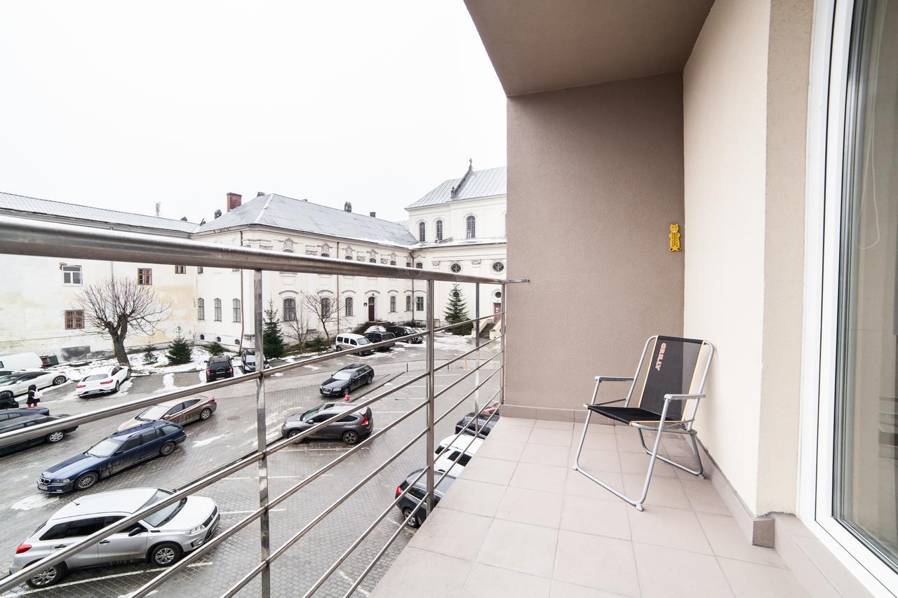 Lviv Land Apartment Bagian luar foto